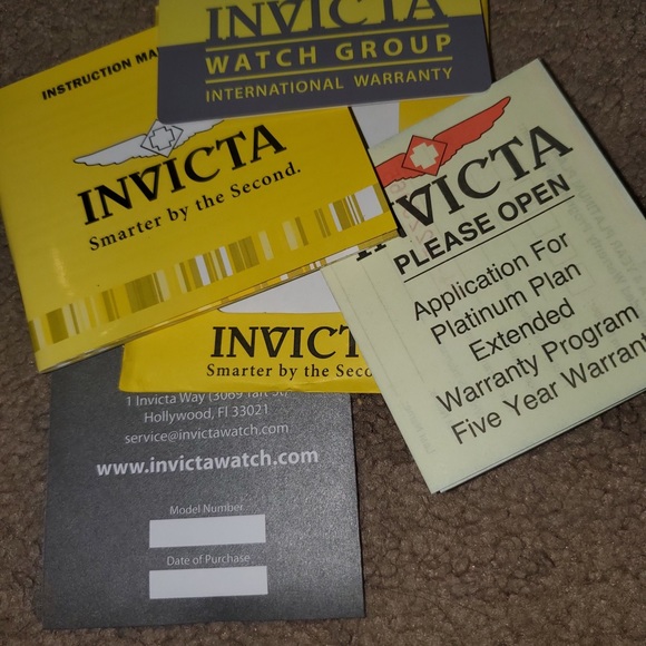 Special edition Women’s Purple Invicta watch - Picture 4 of 8